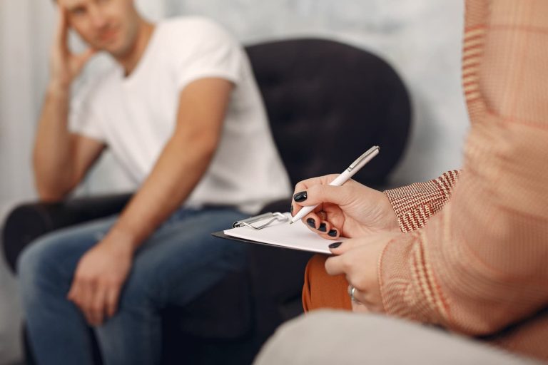 La importancia de cuidar el bienestar emocional y buscar apoyo psicológico en la actualidad